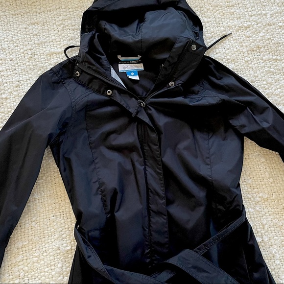 Columbia Jackets & Blazers - columbia omni-shield rain jacket